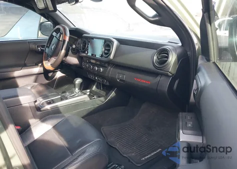 2021 Toyota Tacoma Trd Off-Road z USA, uszkodzony, nr VIN 3TMCZ5AN3MM414595